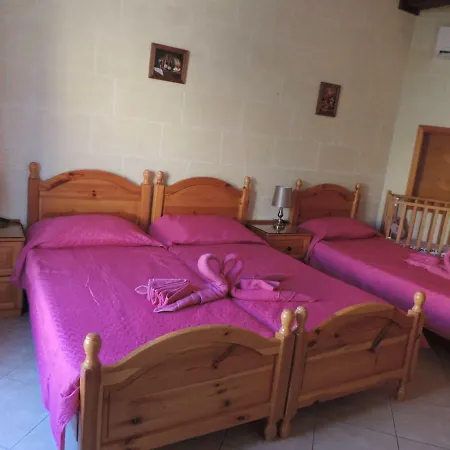 Gozo Holiday House 3*